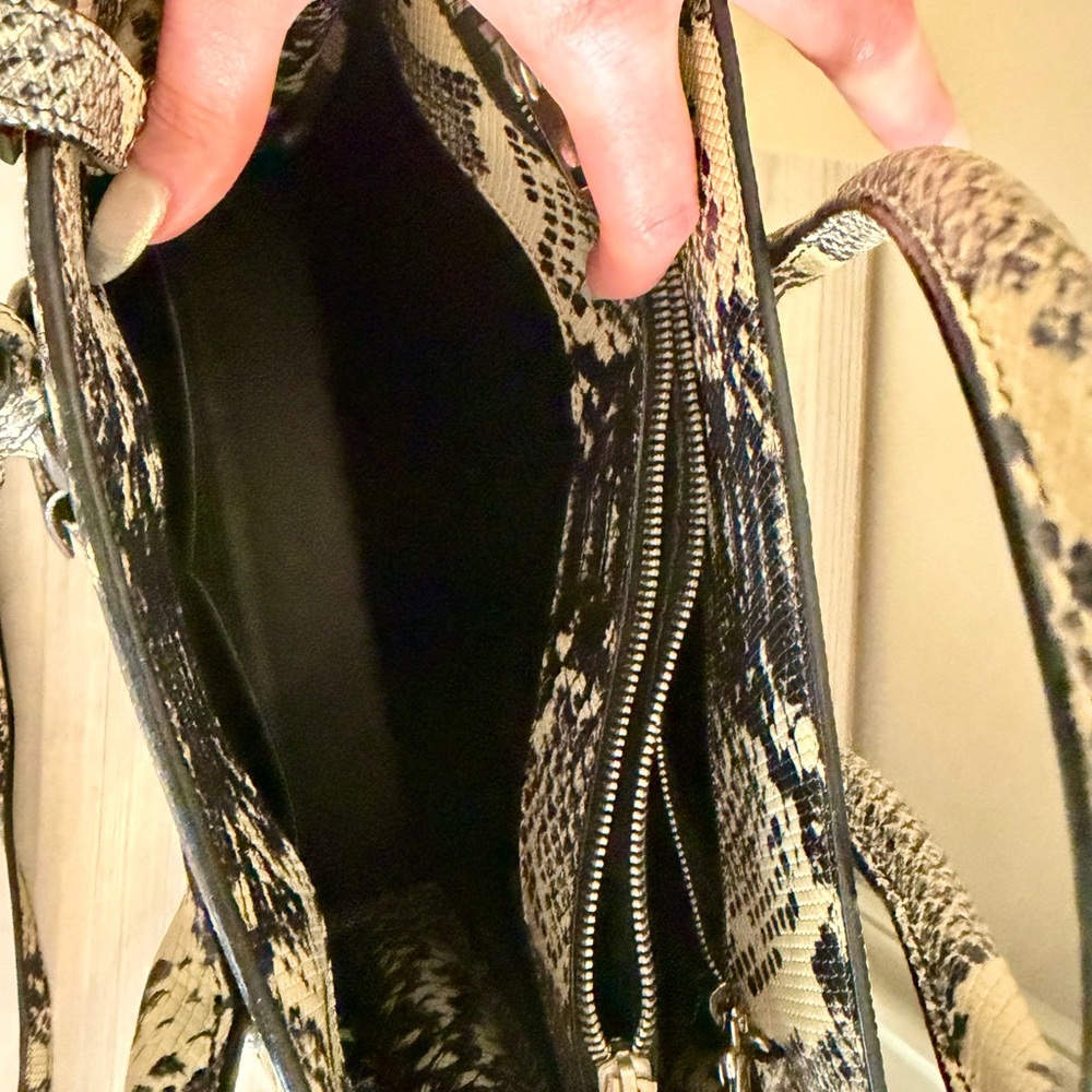 Rare Saint Laurent python embossed sac de jour in… - image 10